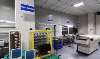 半導(dǎo)體開關(guān)焊接生產(chǎn)車間